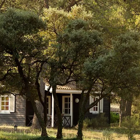 La Villa Vicha, The Originals Relais Aubais Exterior photo